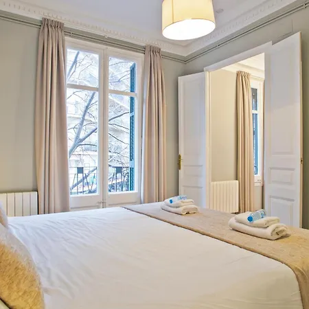 Alcam Entenza Apartament